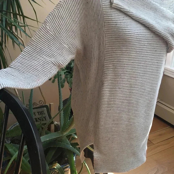 French Connection Ribbed Cowl Sweater. Size Small - Picture 2 of 6